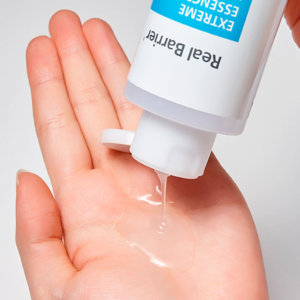 Real-Barrier-Extreme-Essence-Toner-2